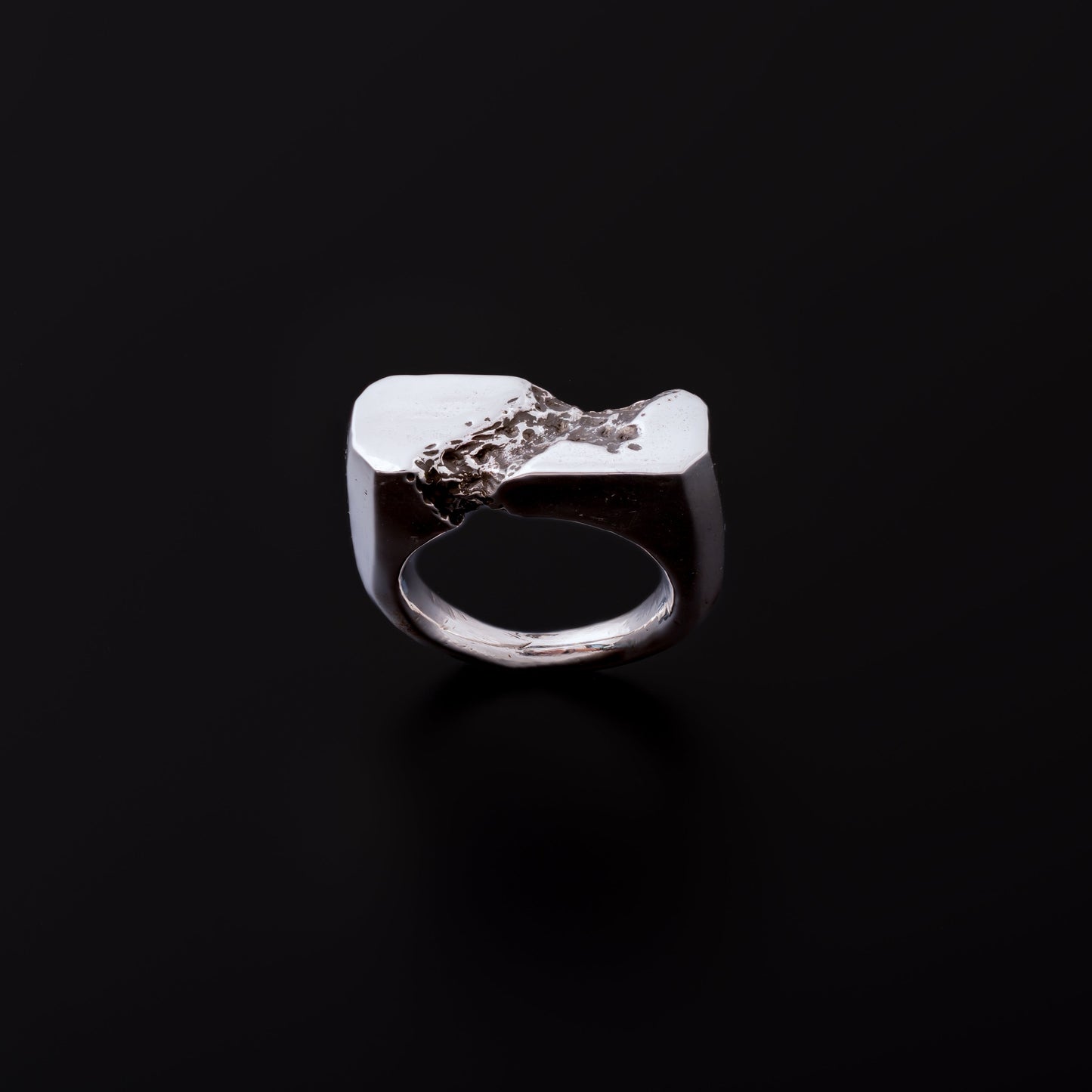 [ HIBII ] • Cracked stamp 925  silver ring