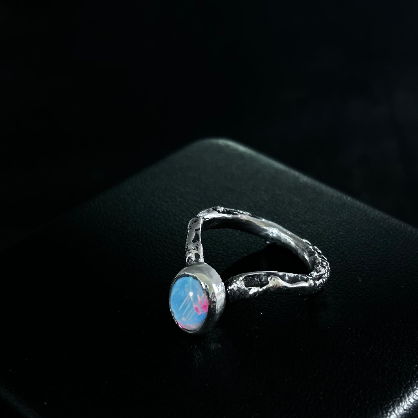 [VOLCAN] • Australian opal 925 ring [ Out of stock ]